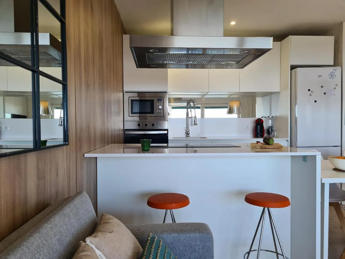 Apartamento Ático de diseño sobre la Cala de las Sirenas!! Miami Platja  España