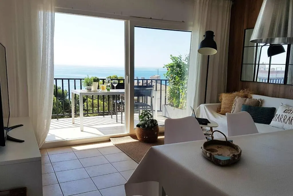 Ático de diseño sobre la Cala de las Sirenas!! Miami Platja