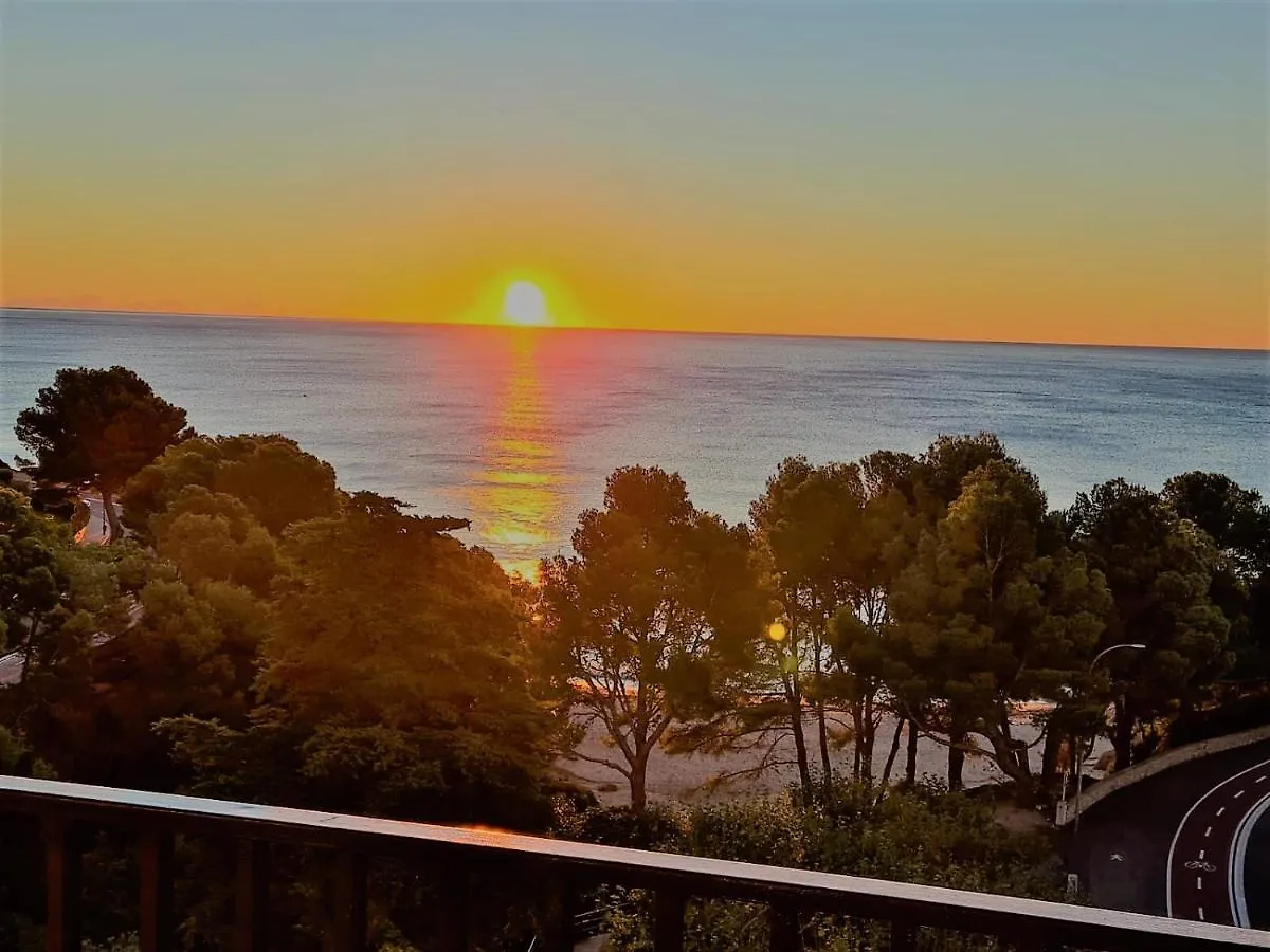 Apartamento Ático de diseño sobre la Cala de las Sirenas!! Miami Platja